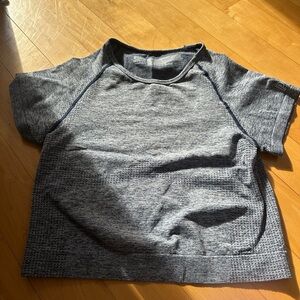 Victoria Secret Pink: Blue Short Sleeve Top